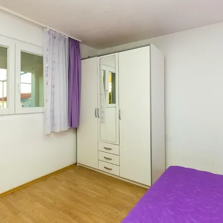 Ante Apartamento *